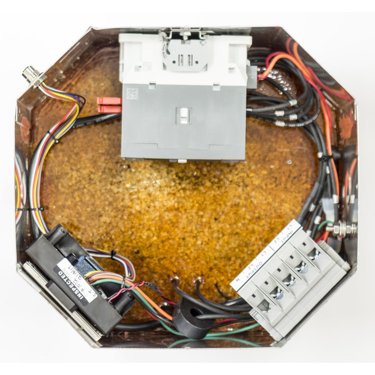 Hubbell Marine Isolation Transformers, Available with or without Auto